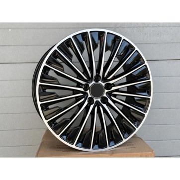 Джанта 18X8 5X112 ET43 66.6 BF 1142
