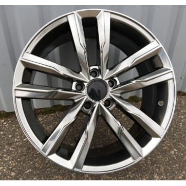 Джанта R18 8 5X112 ET44 57.1 XFC61 VW HB