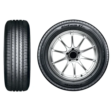 YOKOHAMA BluEarth AE61 215/60R17 96 H TL