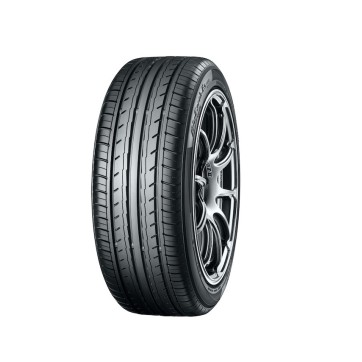 YOKOHAMA BluEarth ES32 225/45R17 94 V TL XL